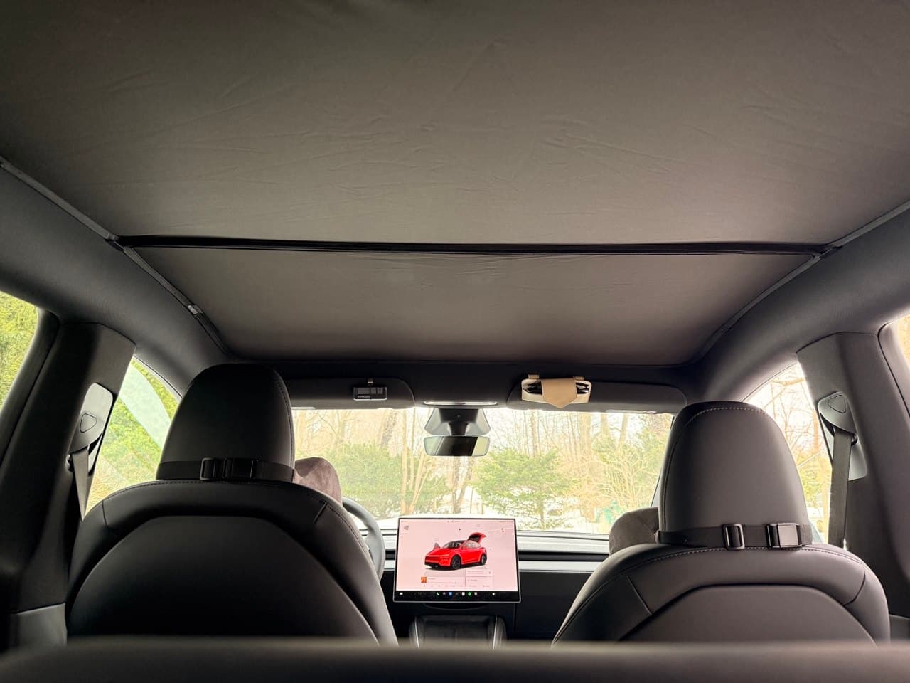 Rear panoramic view, slightly different angle showing full sunshade coverage