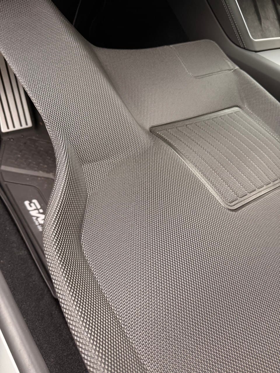 Competitor texture close-up showing less refined finish