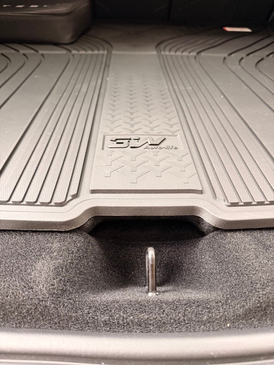 3W cargo edge detail showing cleaner molding quality