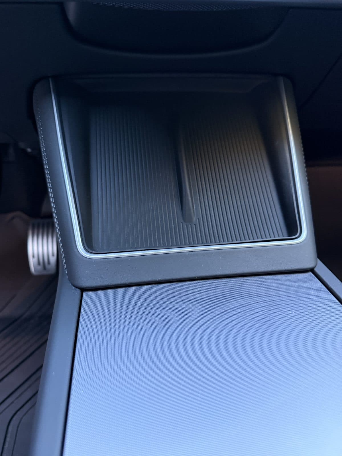 SUMK silicone wireless charging pad cover installed in Tesla Model Y Juniper